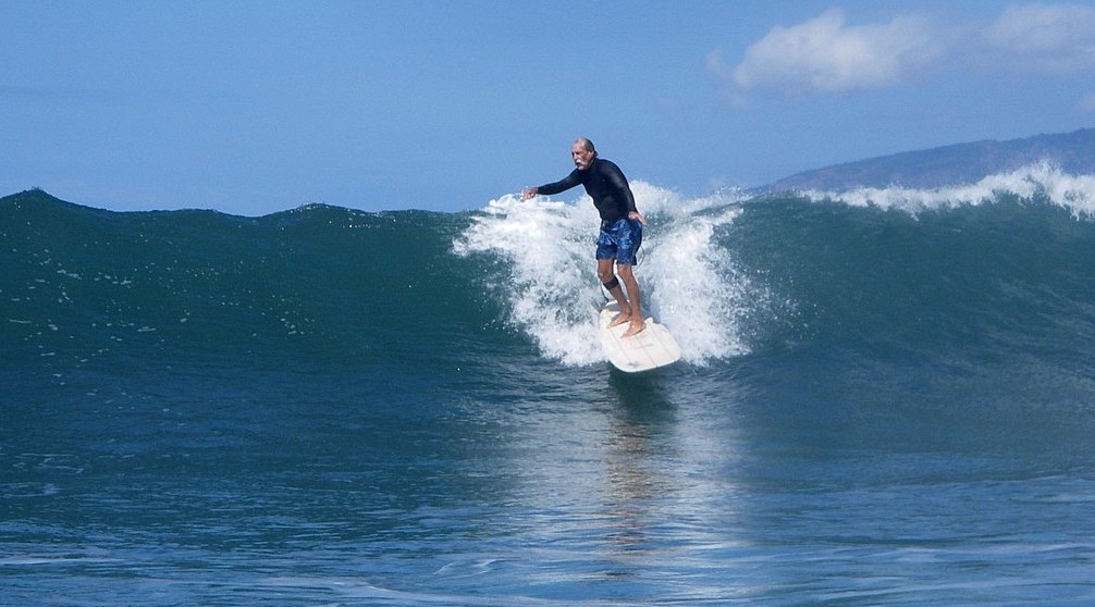 seedicksurf.com - Maui Daily Surf shots and the Maui surf report!!