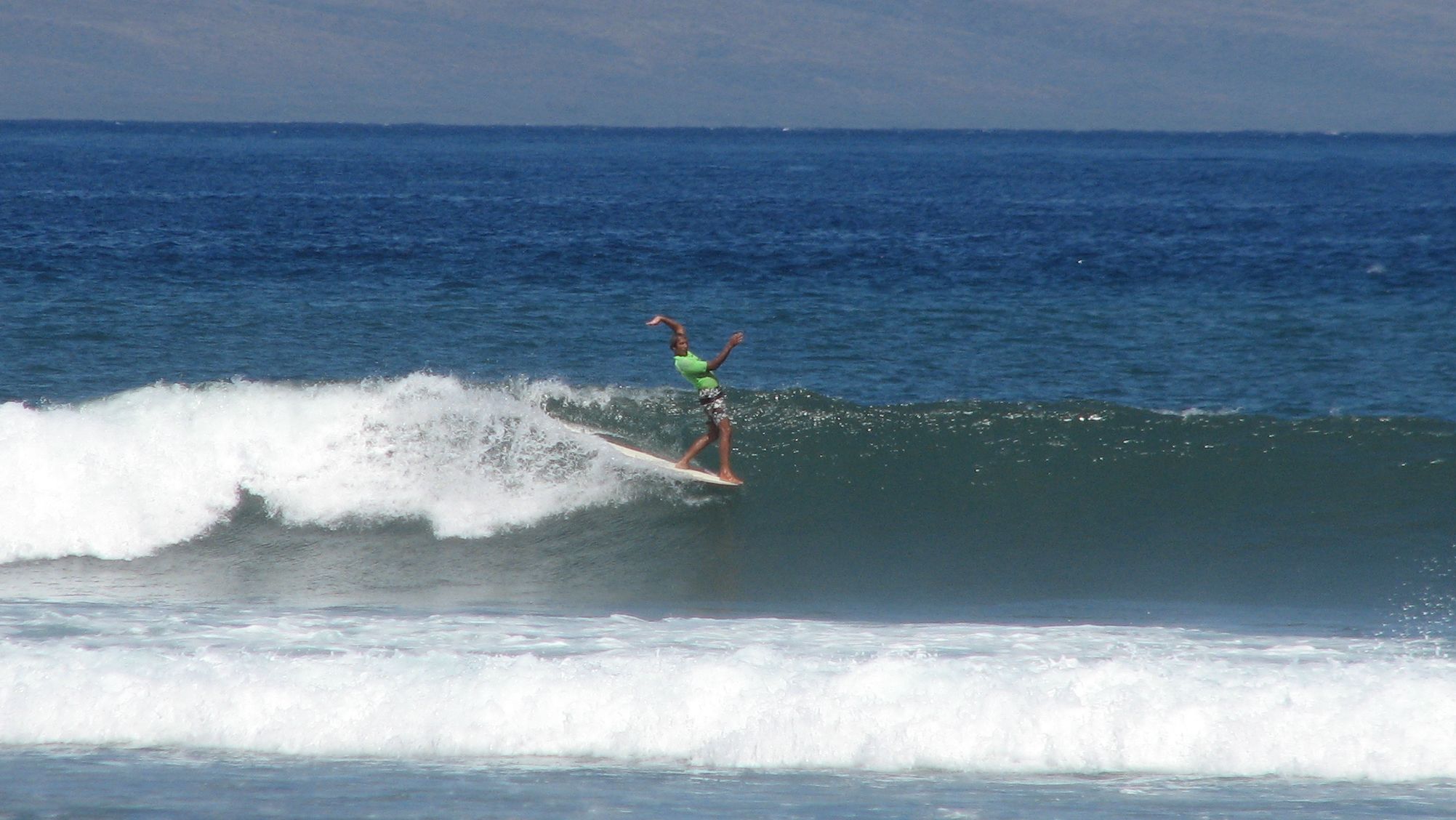 seedicksurf.com - Maui Daily Surf shots and the Maui surf report!!
