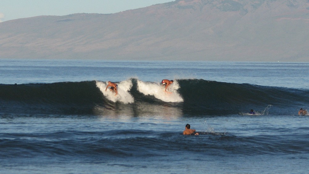 seedicksurf.com - Maui Daily Surf shots and the Maui surf report!!