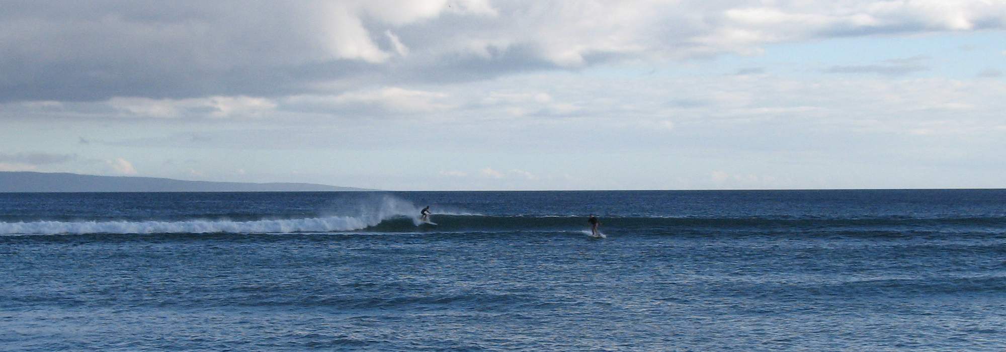 seedicksurf.com - Maui Daily Surf shots and the Maui surf report!!