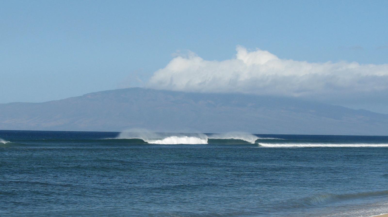 seedicksurf.com - Maui Daily Surf shots and the Maui surf report!!