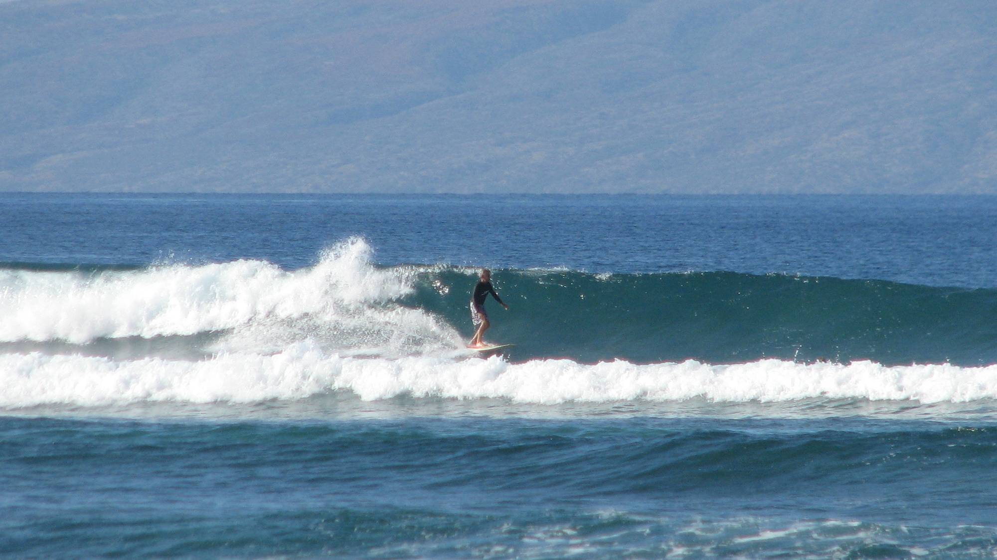 seedicksurf.com - Maui Daily Surf shots and the Maui surf report!!