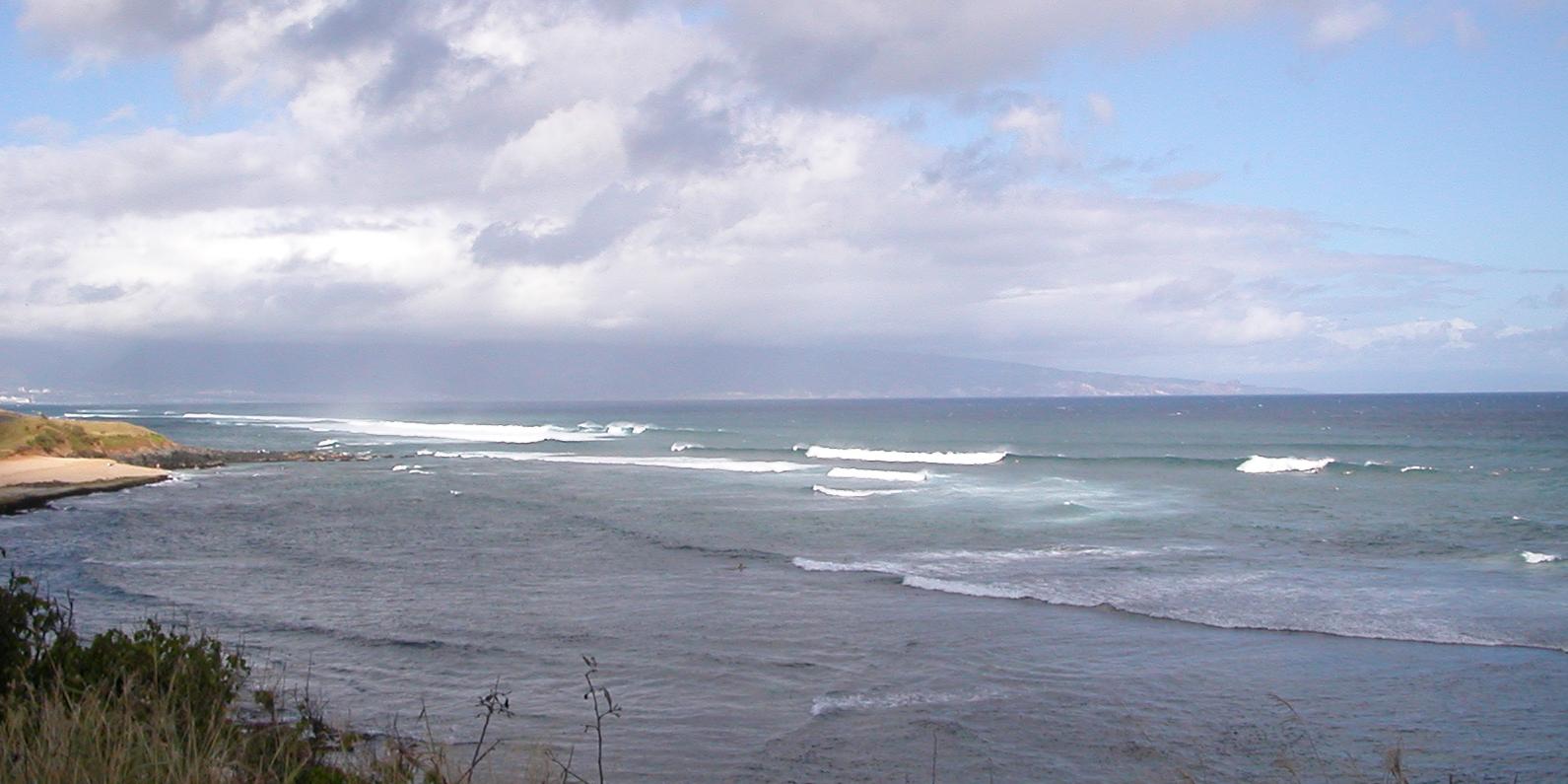 seedicksurf.com - Maui Daily Surf shots and the Maui surf report!!