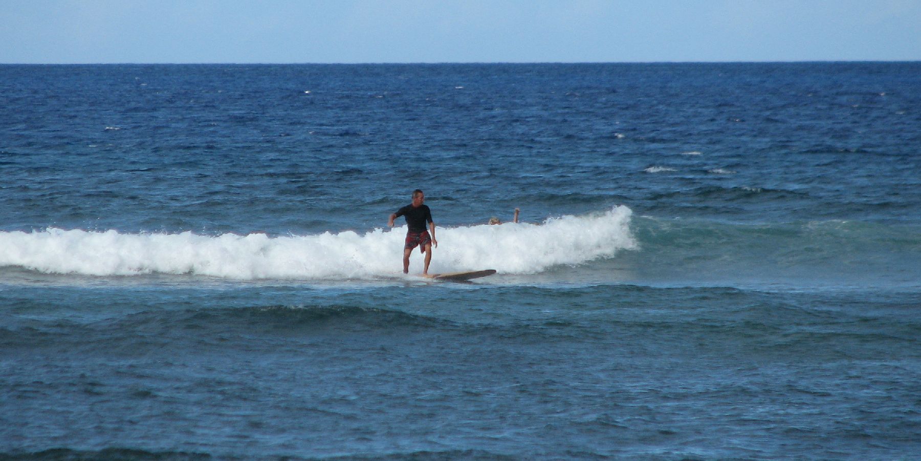 seedicksurf.com - Maui Daily Surf shots and the Maui surf report!!
