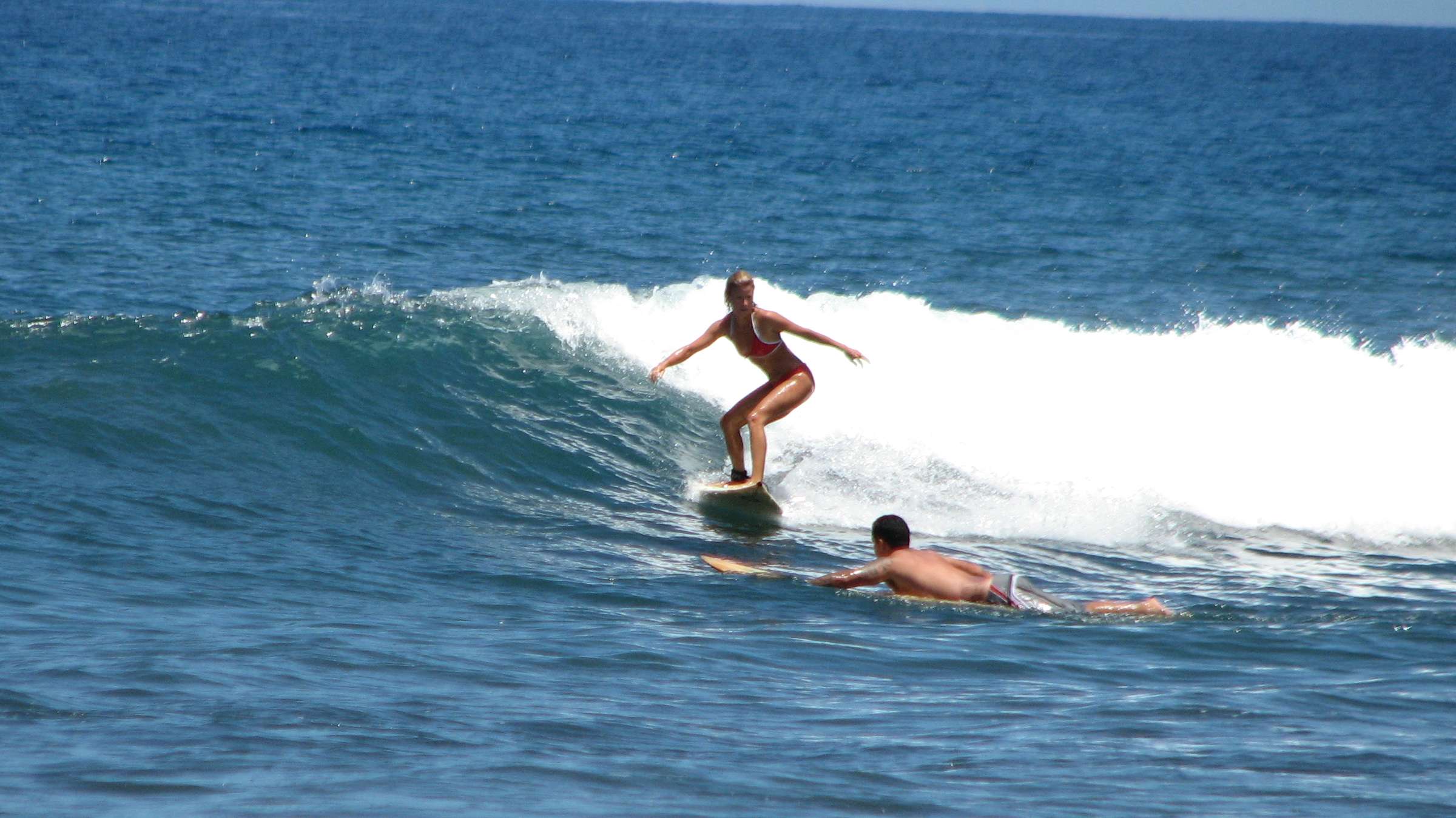 seedicksurf.com - Maui Daily Surf shots and the Maui surf report!!