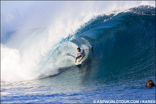 seedicksurf.com - Maui Daily Surf shots!!