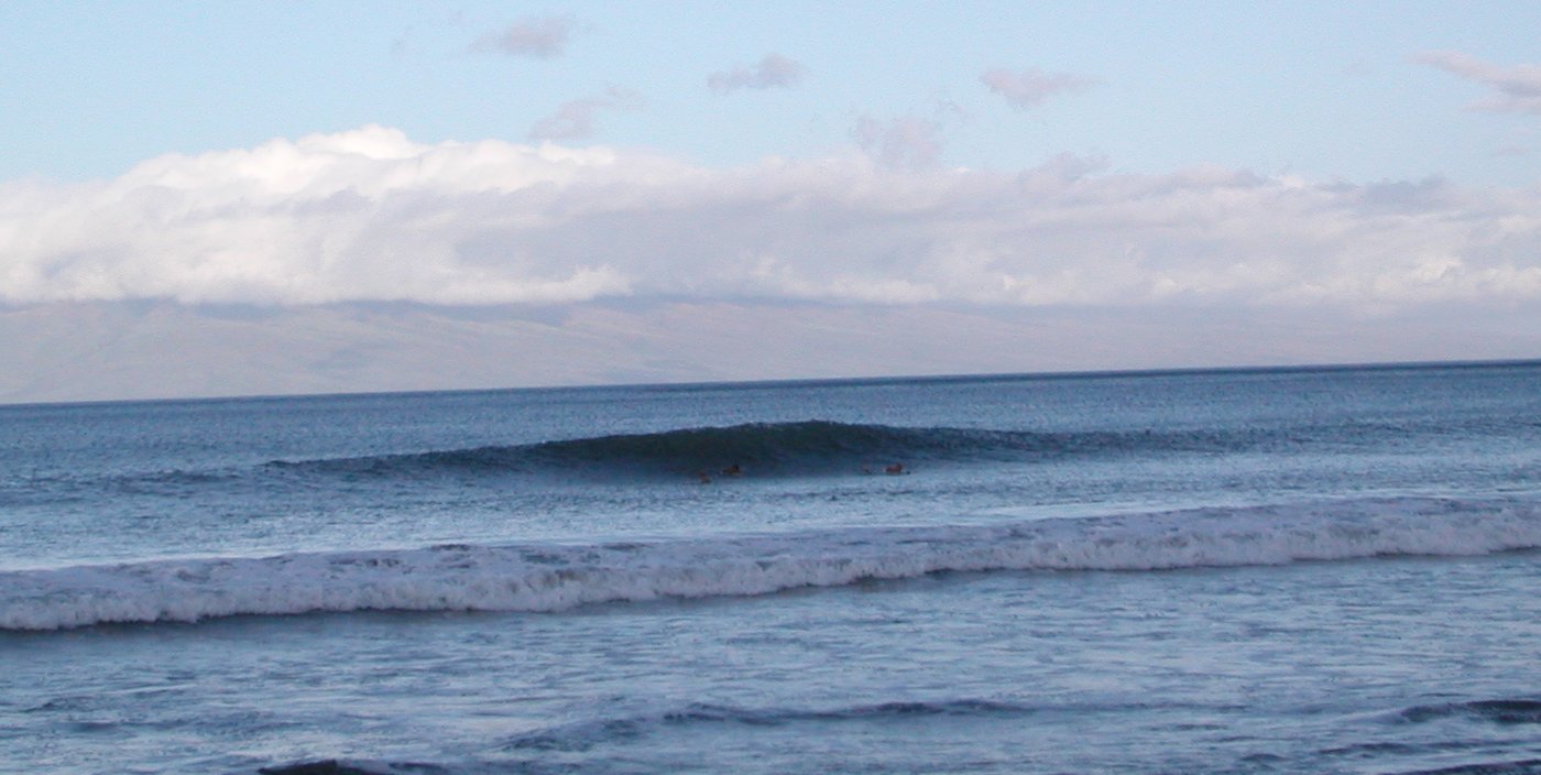 seedicksurf.com - Maui Daily Surf shots and the Maui surf report!!