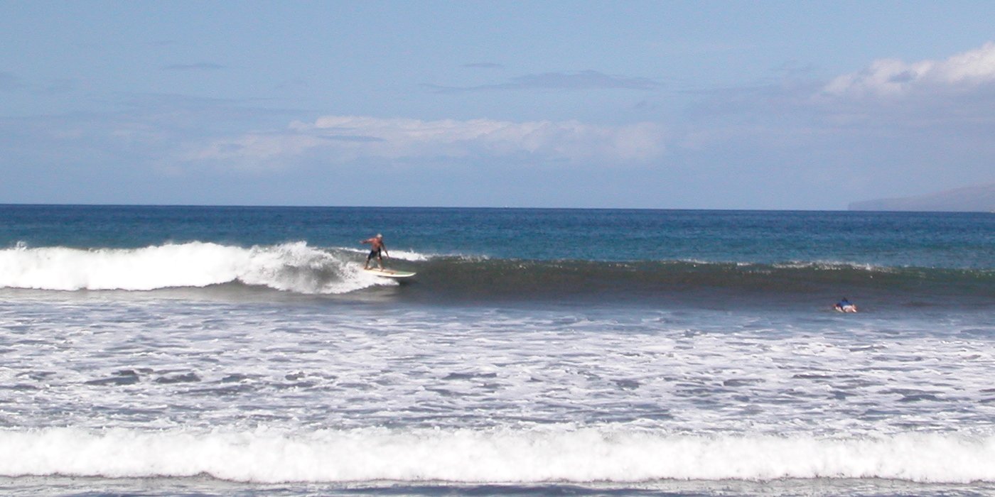 seedicksurf.com - Maui Daily Surf shots and the Maui surf report!!