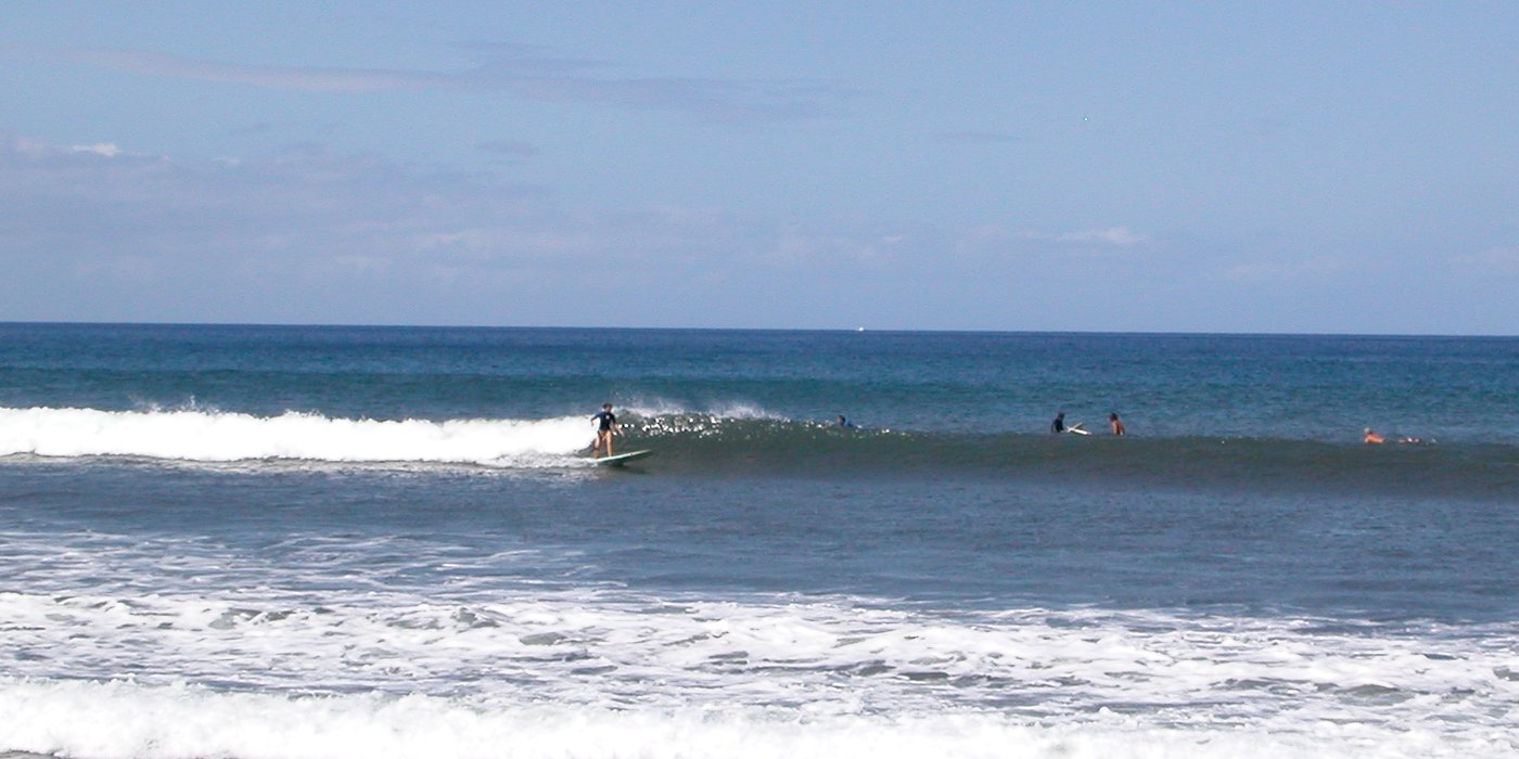 seedicksurf.com - Maui Daily Surf shots and the Maui surf report!!