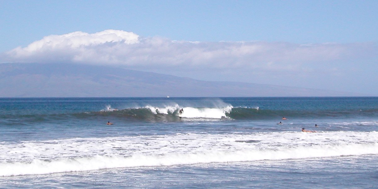 seedicksurf.com - Maui Daily Surf shots and the Maui surf report!!