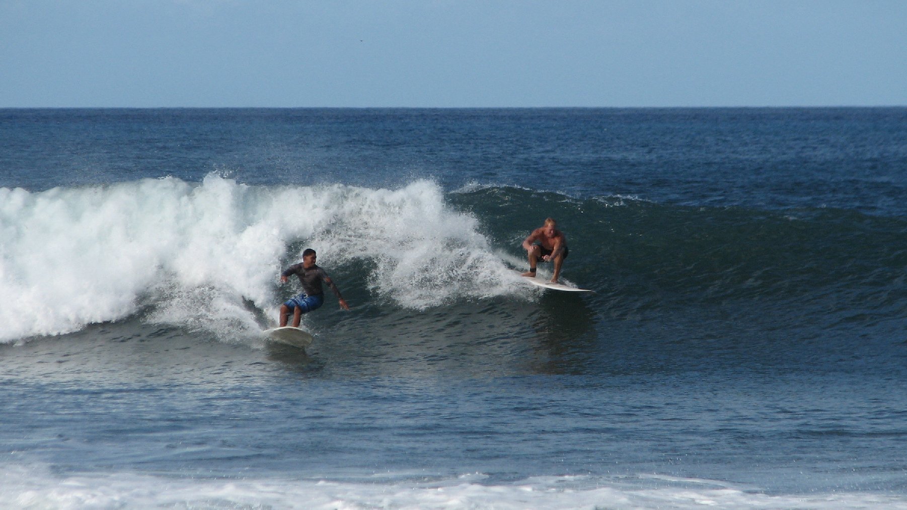 seedicksurf.com - Maui Daily Surf shots and the Maui surf report!!