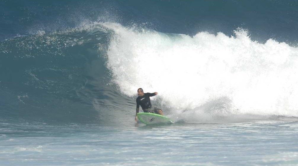 seedicksurf.com - Maui Daily Surf shots and the Maui surf report!!