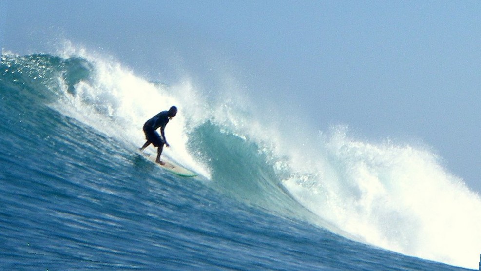 seedicksurf.com - Maui Daily Surf shots and the Maui surf report!!