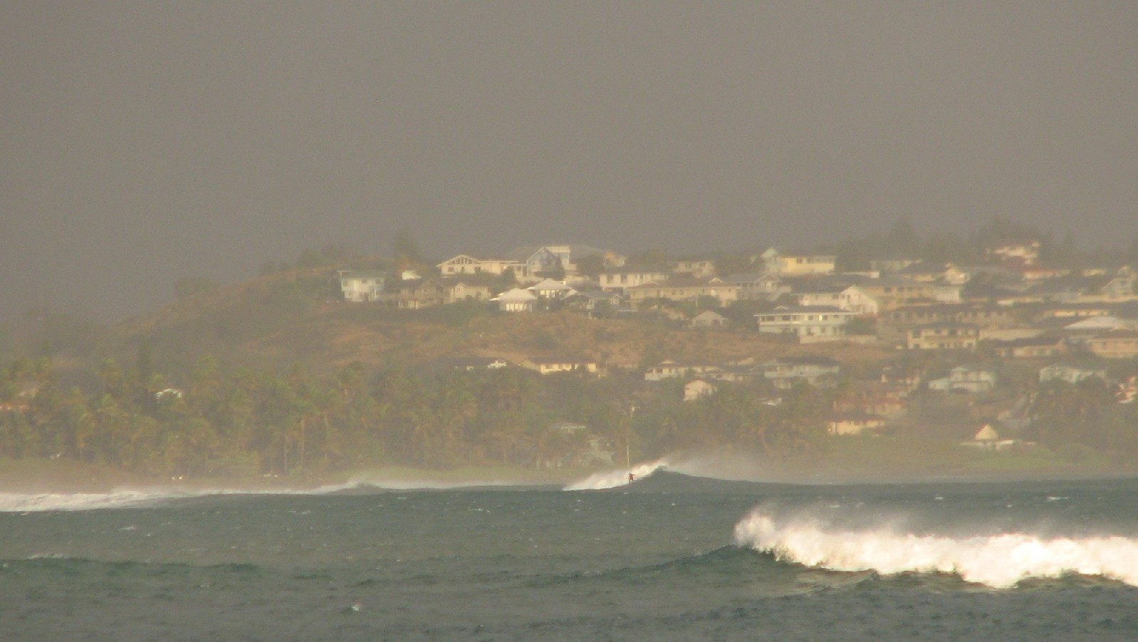 seedicksurf.com - Maui Daily Surf shots and the Maui surf report!!