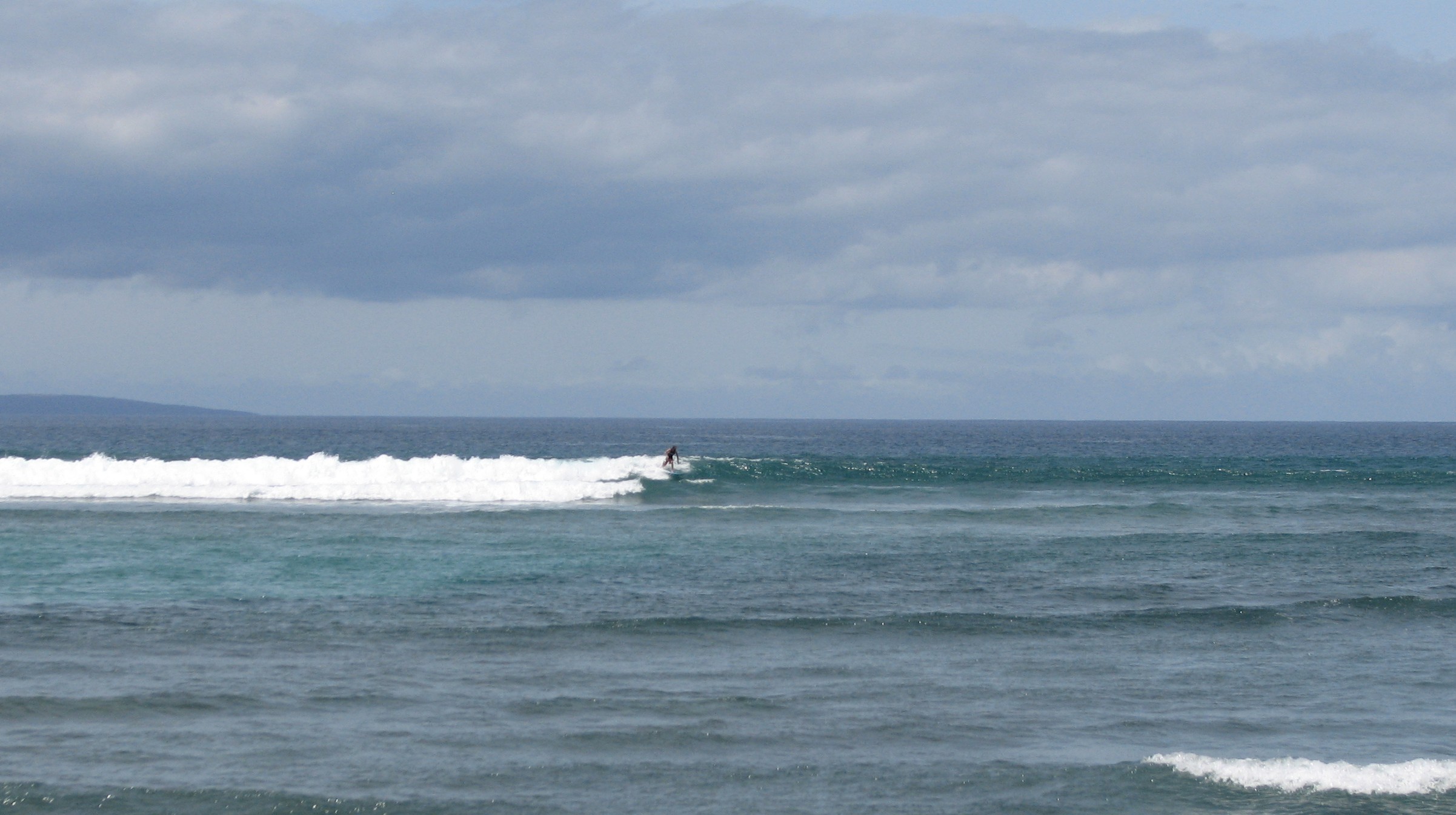 seedicksurf.com - Maui Daily Surf shots and the Maui surf report!!