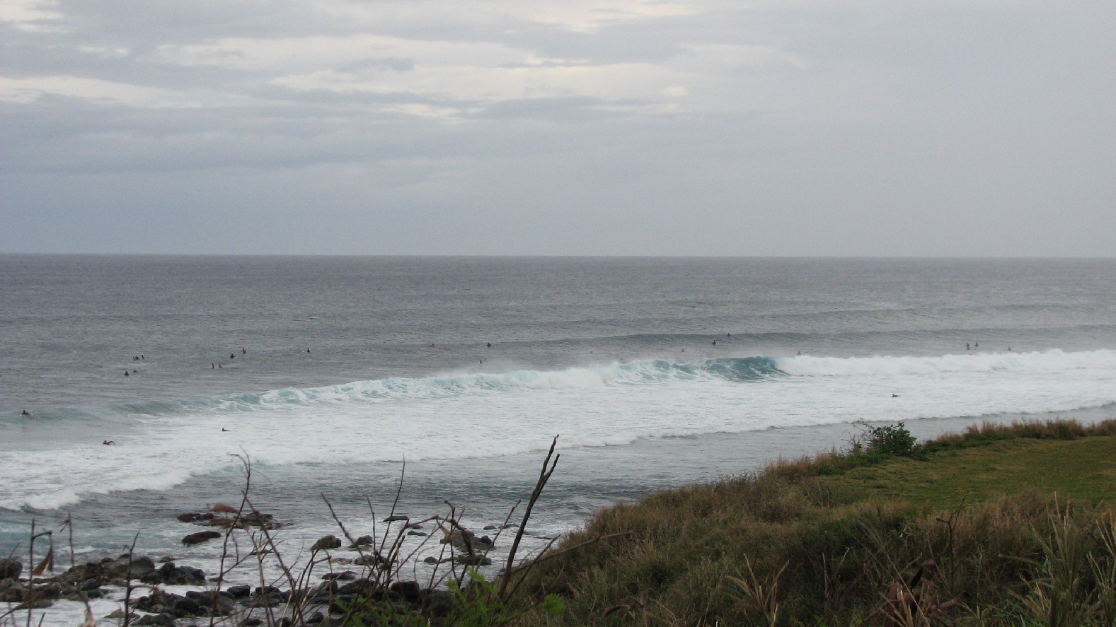 seedicksurf.com - Maui Daily Surf shots and the Maui surf report!!