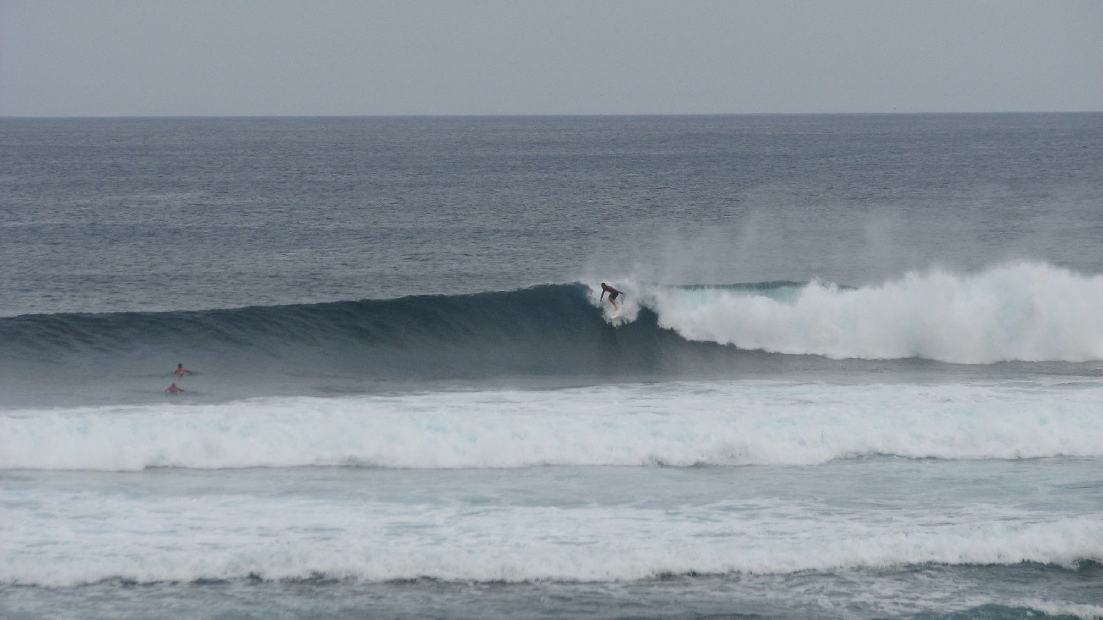 seedicksurf.com - Maui Daily Surf shots and the Maui surf report!!