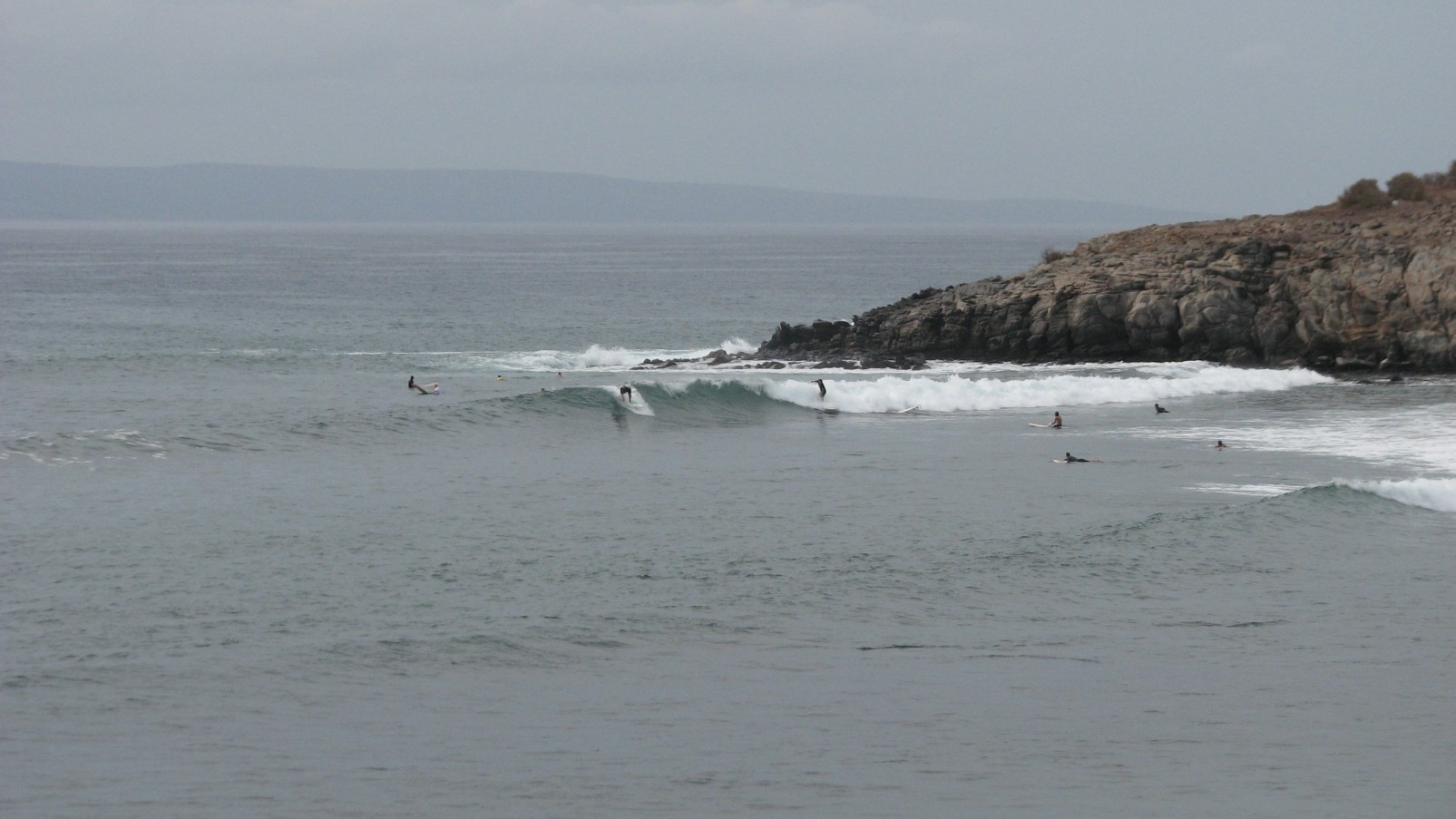 seedicksurf.com - Maui Daily Surf shots and the Maui surf report!!