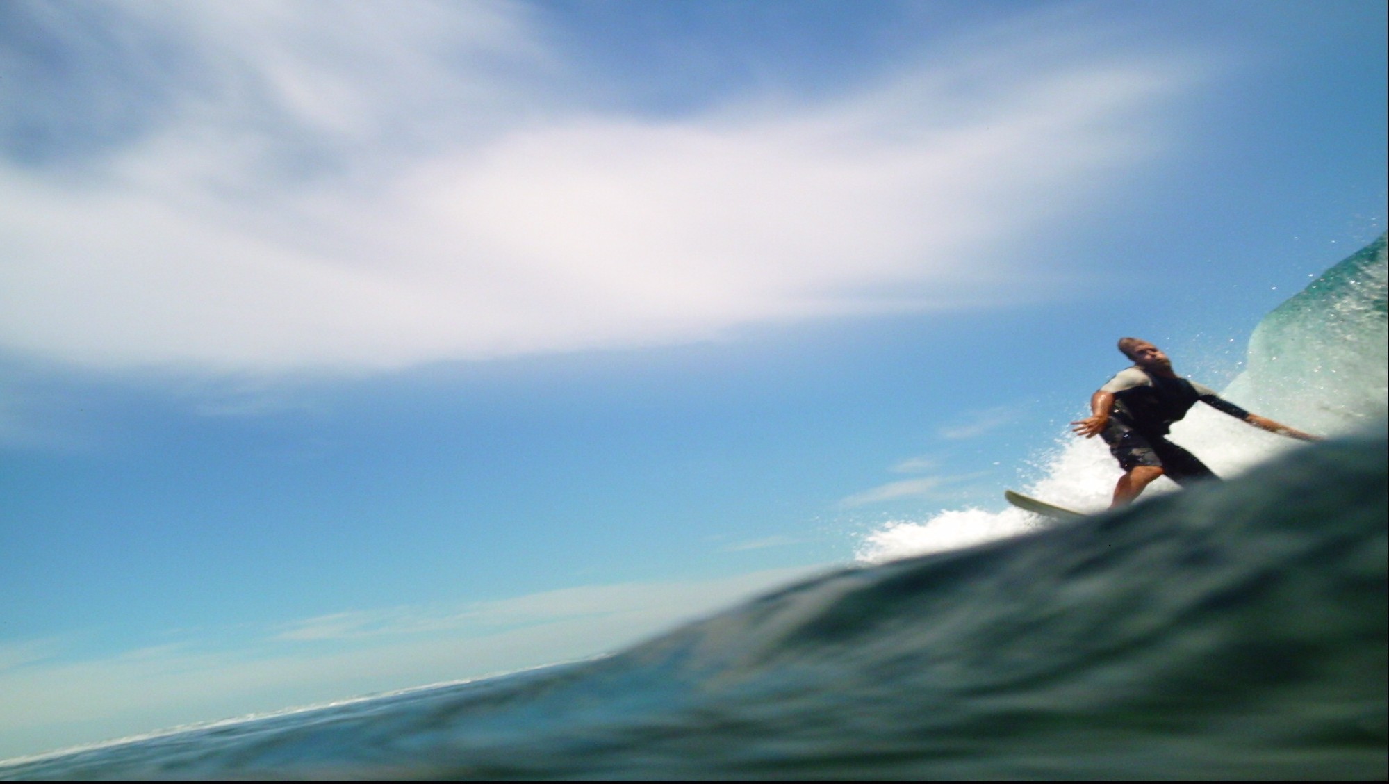 seedicksurf.com - Maui Surf Report and Photos